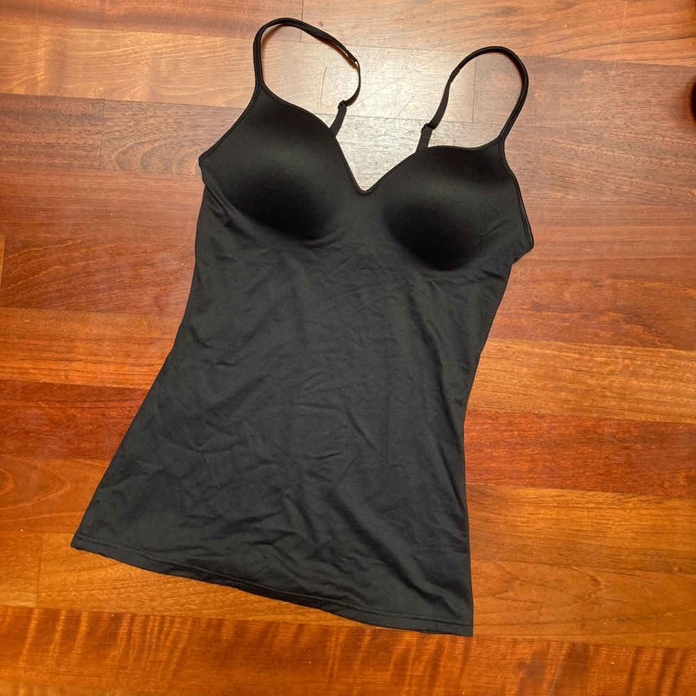 Maidenform black tank M
